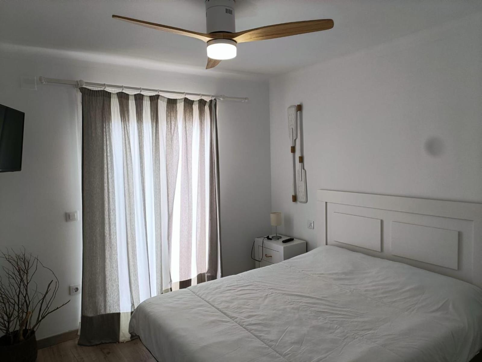 Apartament Grifeu リャンサ エクステリア 写真